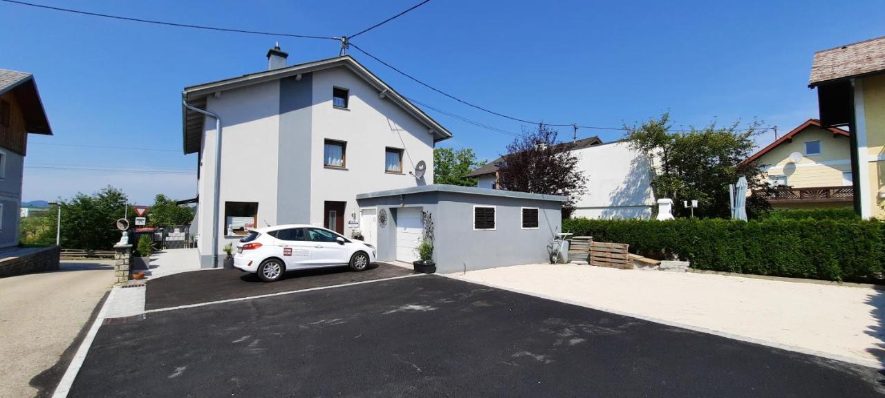 Ferienwohnung Agerblick 3 Zimmer Mit Kueche, 83M2 Lenzing 외부 사진